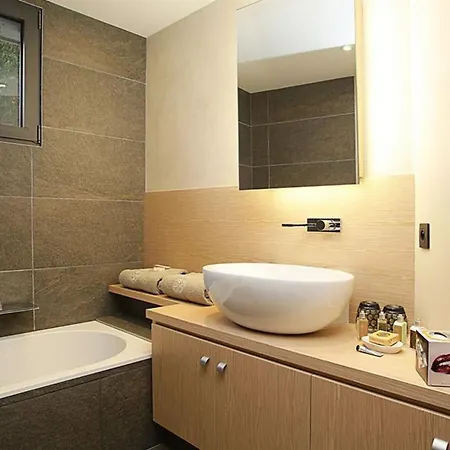 Luxury Chalet Courchevel With Pool & Jacuzzzi Holiday home *